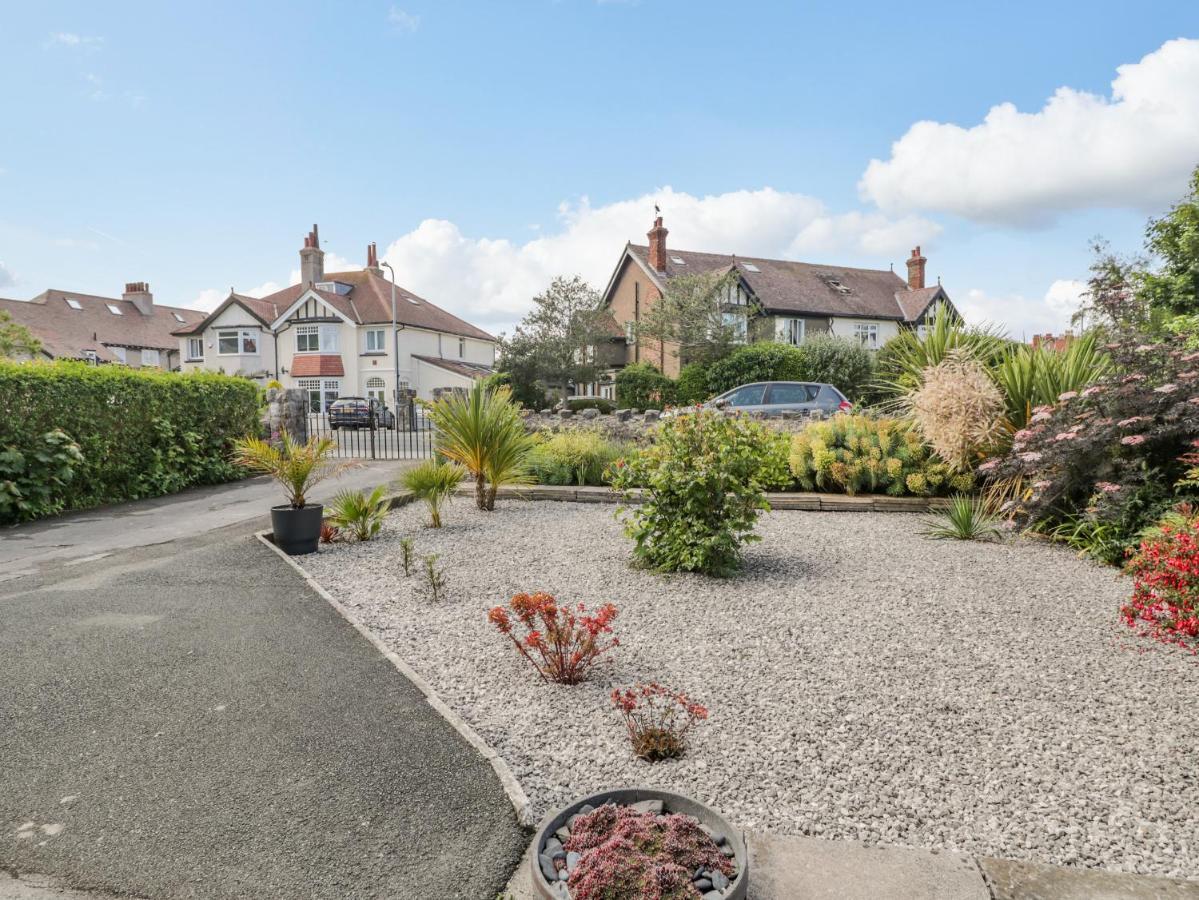 18 Tyn Celyn Appartement Llandudno Buitenkant foto